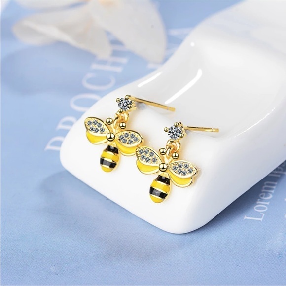 Cz Bee Drop Earrings - Picture 1 of 4